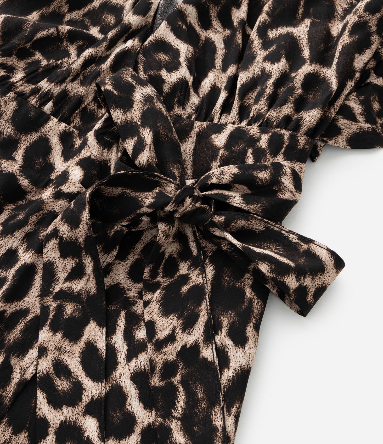 Vestido Midi Transpassado Animal Print Curve & Plus Size Preto 7