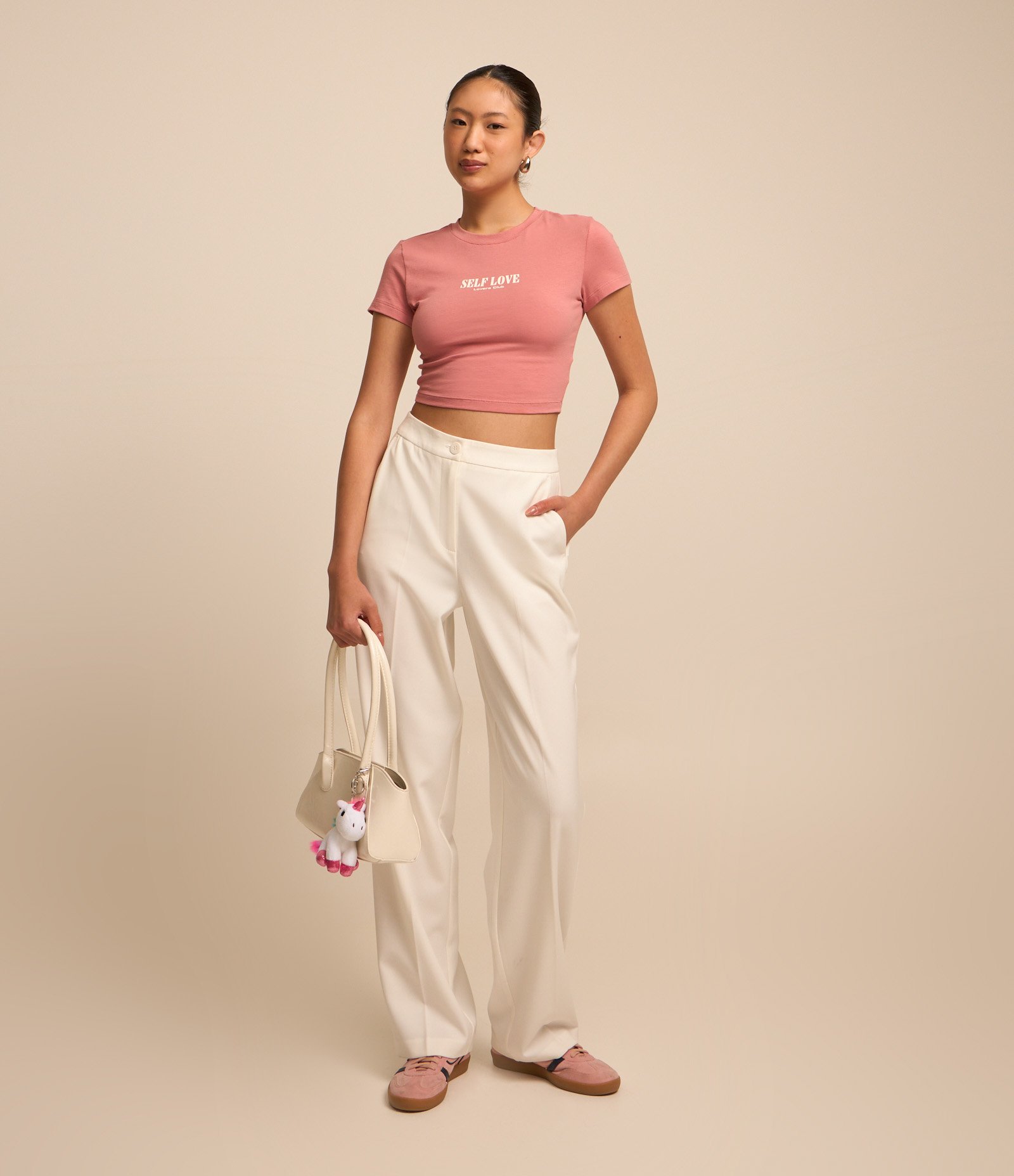 Calça Reta Alfaiatada com Bolsos e Frisos 1