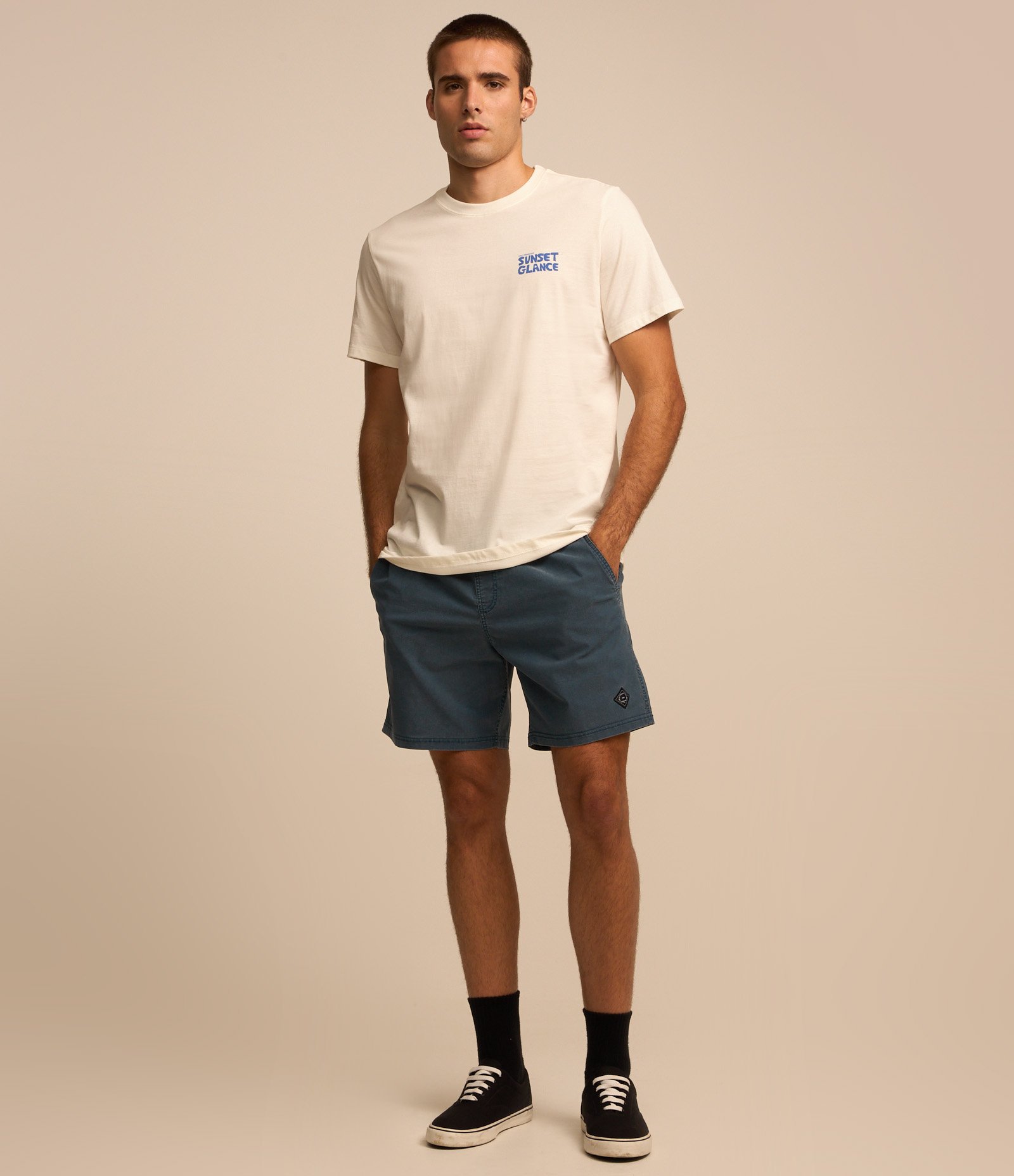 Camiseta Comfort em Algodão com Estampa Sunset Glance Branco 2