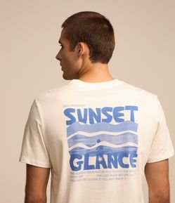 Camiseta Comfort em Algodão com Estampa Sunset Glance