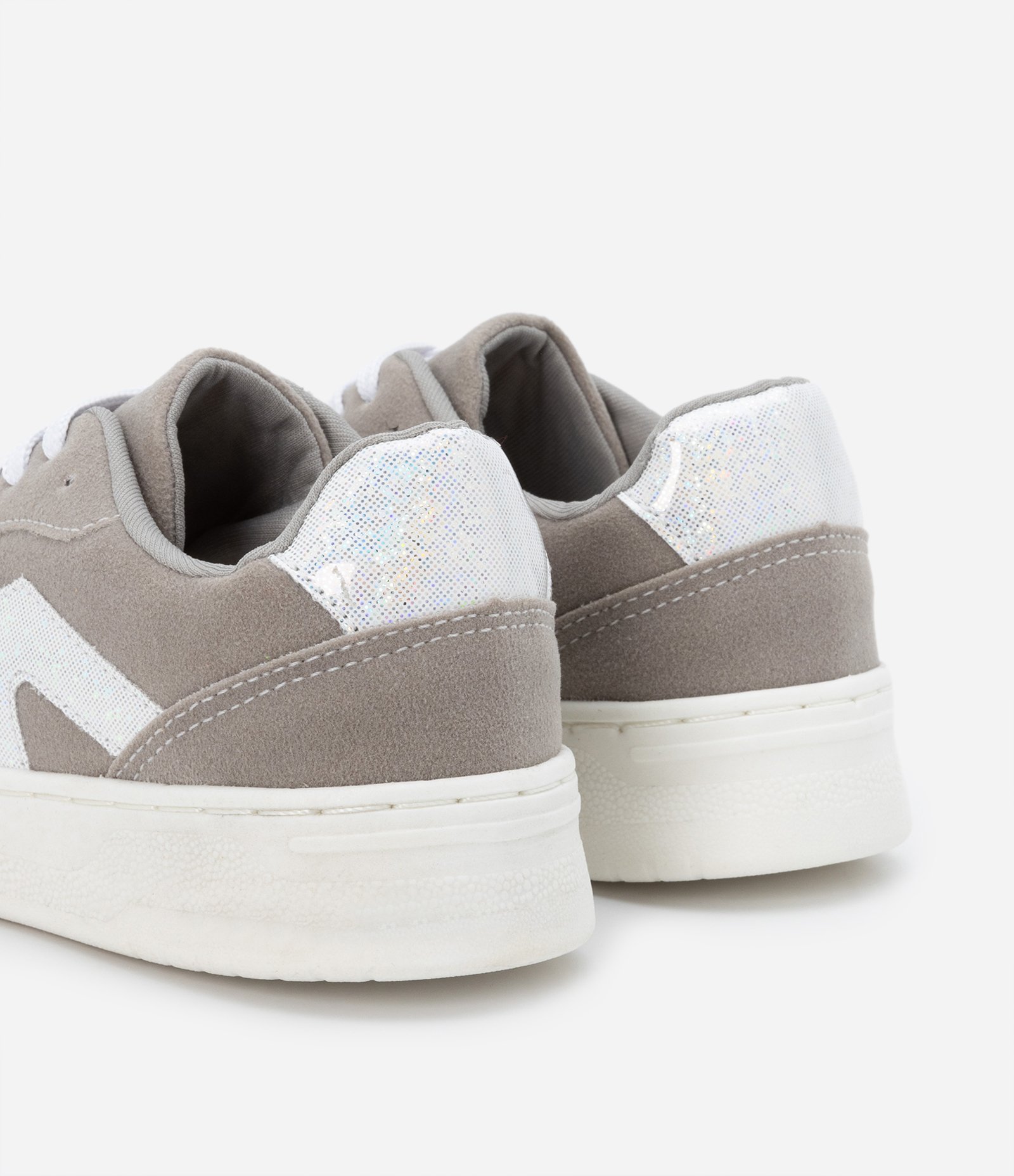 Tênis Infantil em PU com Recortes - Tam 28 ao 35 Cinza 4