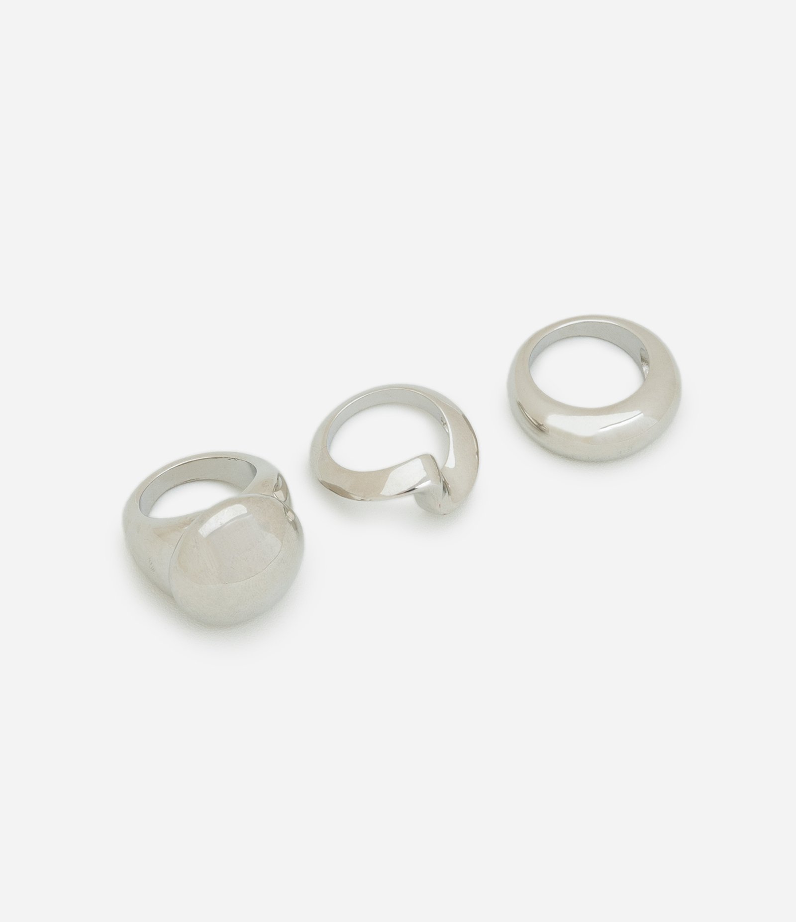 Kit 03 Anéis Médios em Metal Bold Prata 1