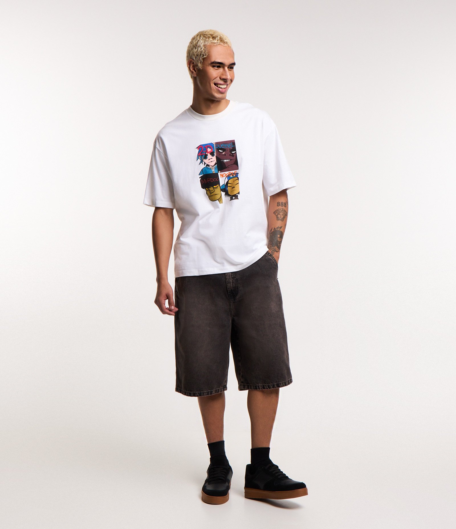 Camiseta Boxy em Algodão com Estampa Gorillaz Branco 2