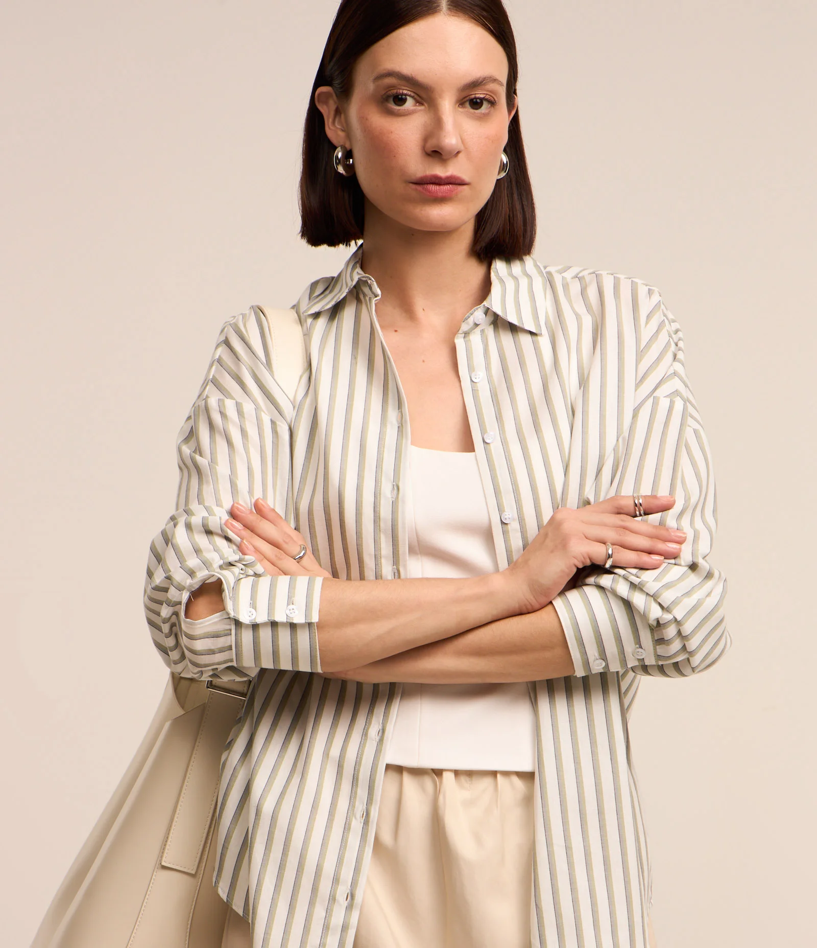 Camisa Alongada em Tricoline com Estampa Listras em Fio Tinto Branco/ Verde 1