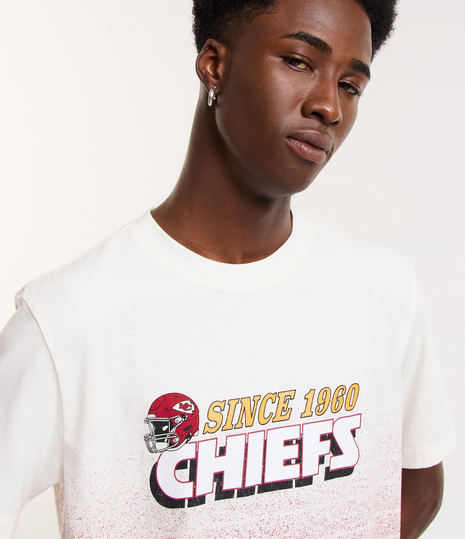 Camiseta Comfort em Algodão com Estampa NFL Chiefs Branco 4