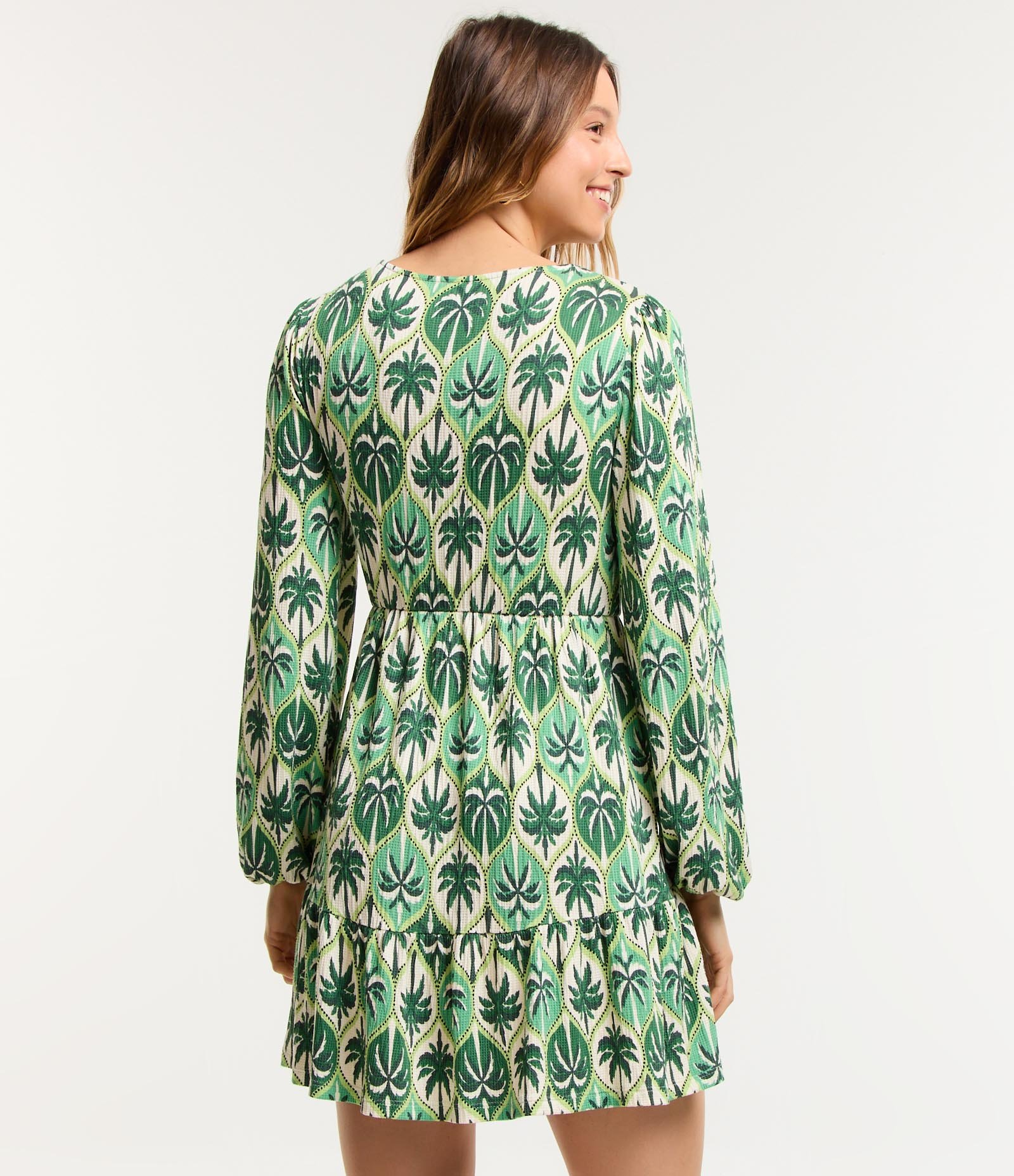 Vestido Curto Texturizado com Estampado Coqueiros Verde 3
