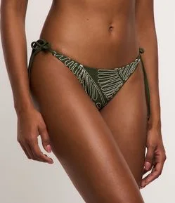 Biquíni Calcinha Lacinho com Folhagens Bordadas