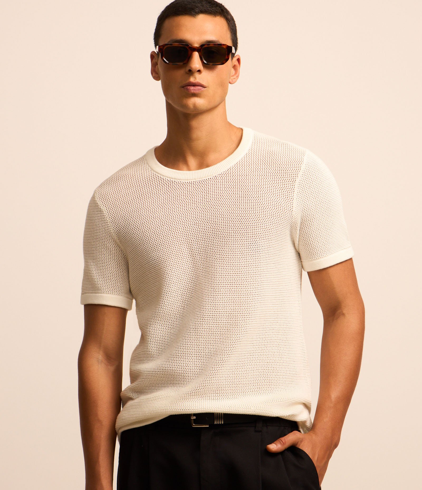 Camiseta Regular em Tricô Vazado Branco 2