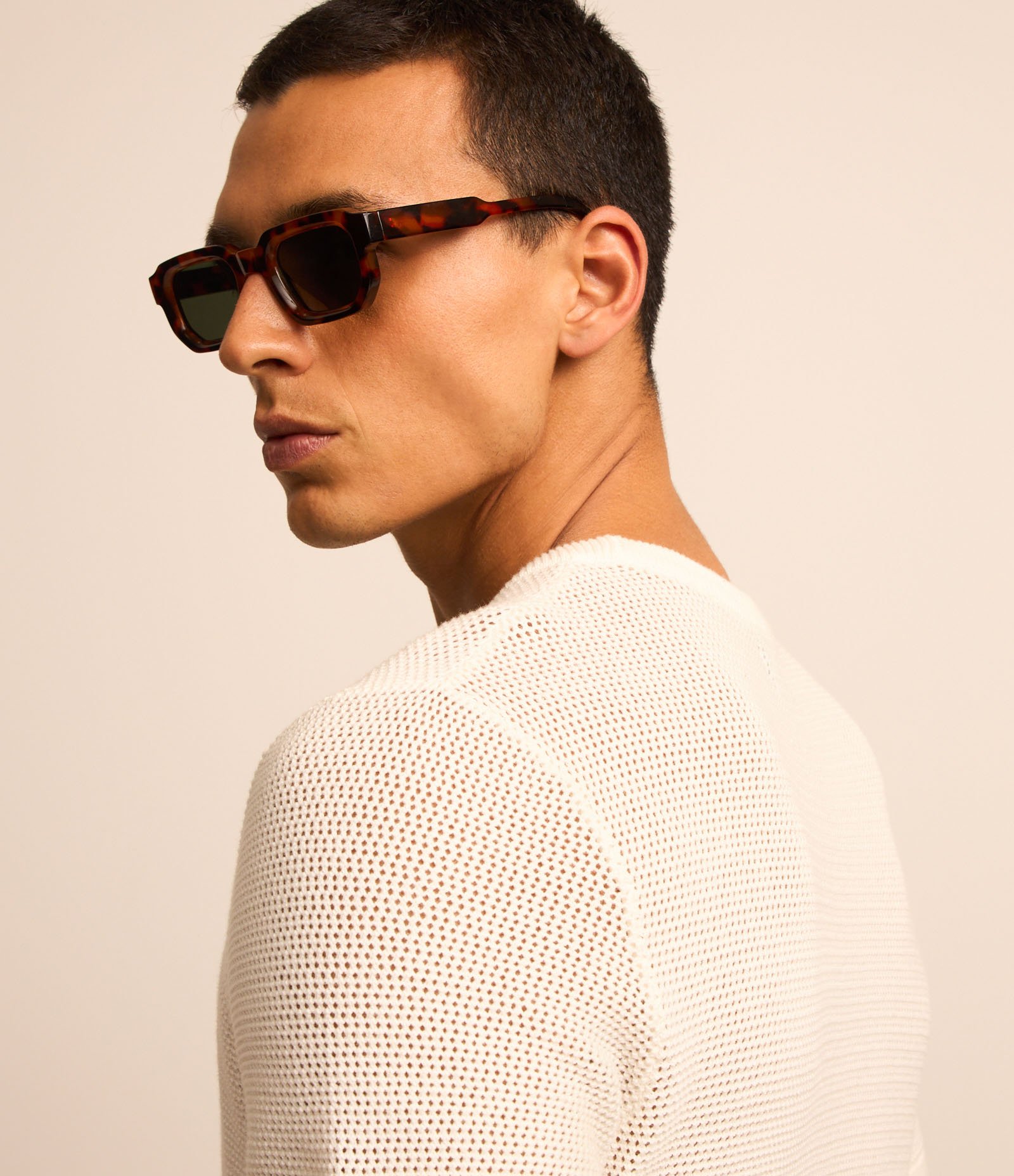 Camiseta Regular em Tricô Vazado Branco 5