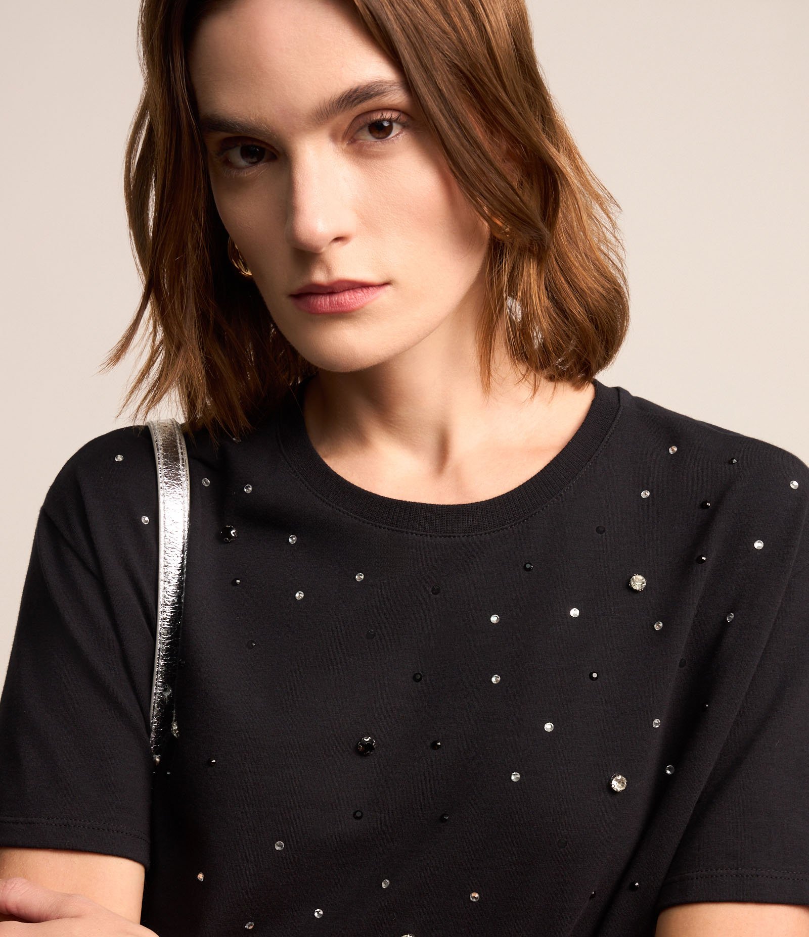 Blusa em Algodão com Pedrarias de Strass Preto 3