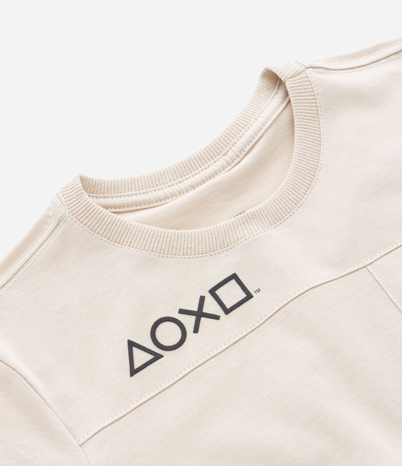 Camiseta Infantil com Bolsinho de Zíper e Estampa Playstation - Tam 5 a 14 anos Bege 3