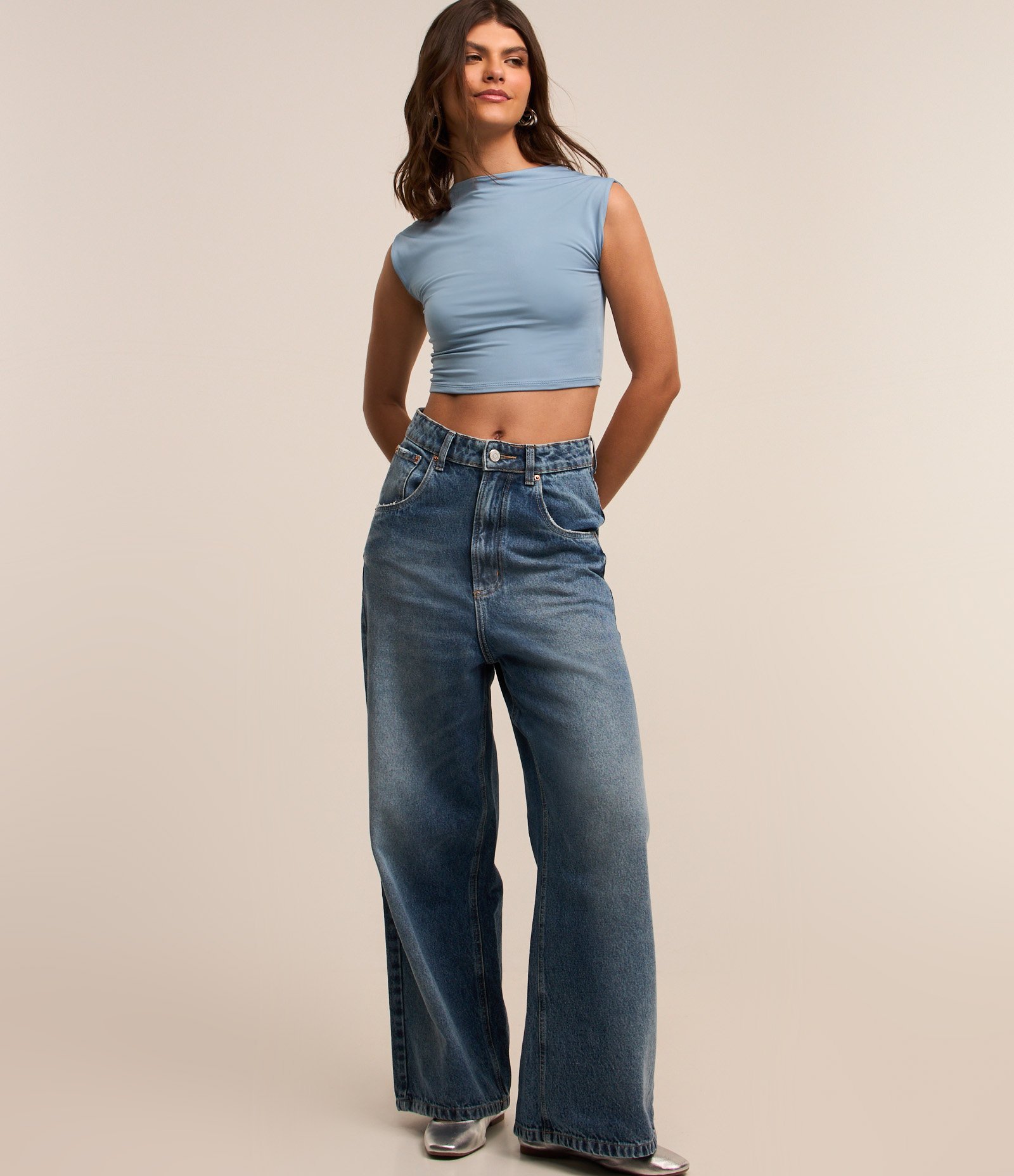 Blusa em Jersey com Costas Abertas e Sem Mangas Azul 2