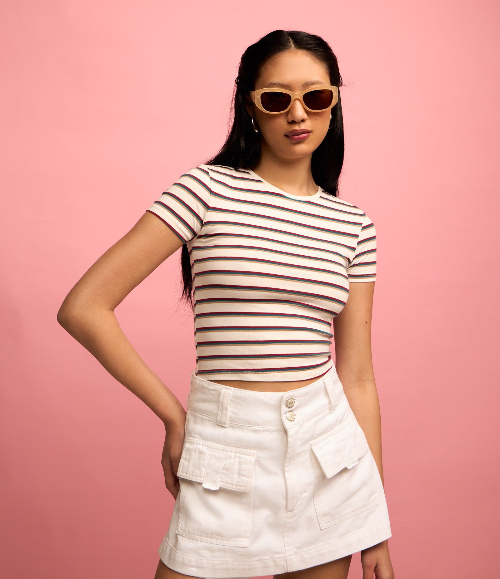 Blusa Baby Look com Estampa de Listras Tricolor Branco/Vermelho 1