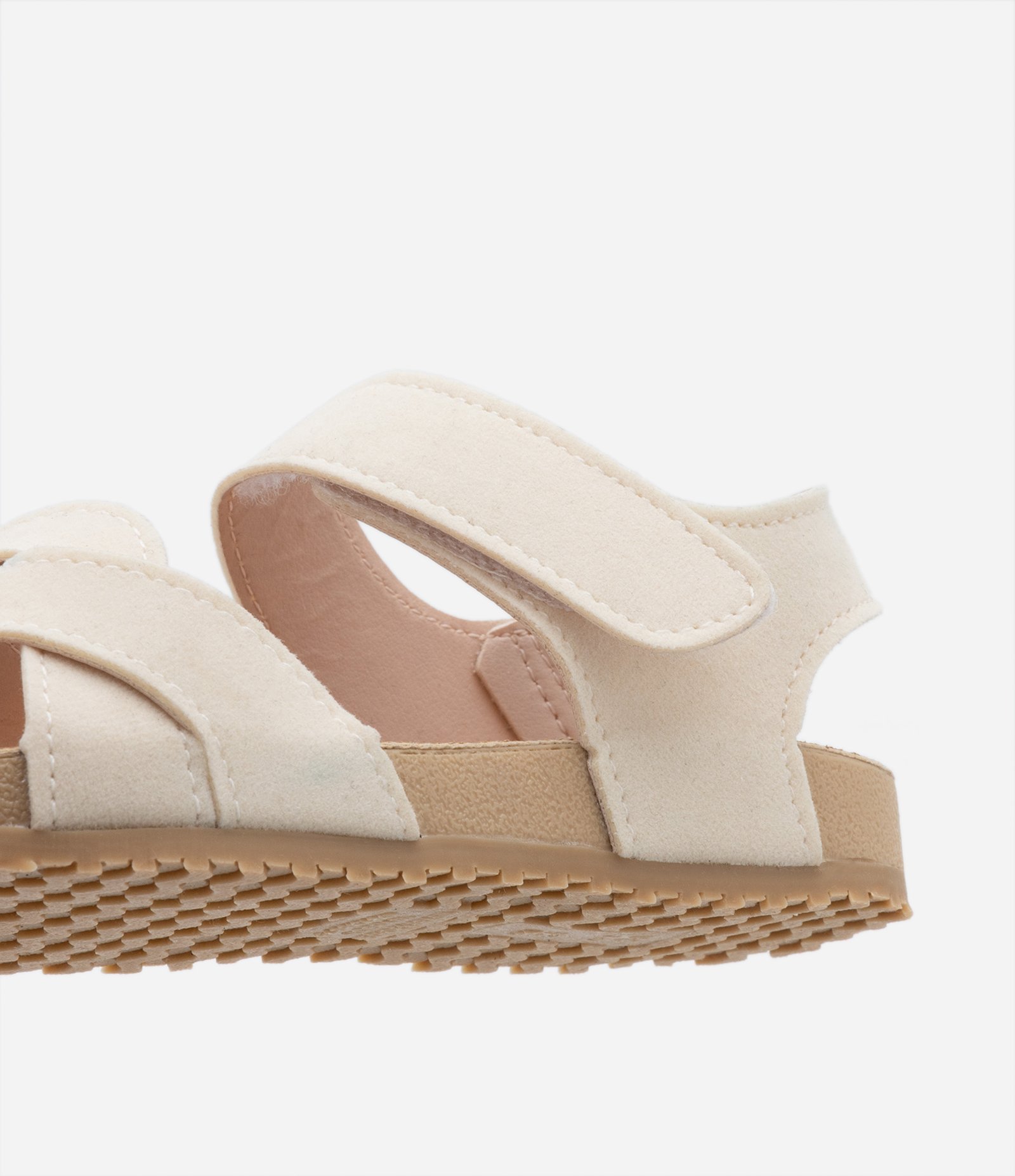 Sandália Infantil em PU com Efeito Camurça e Tira Trançada - Tam 20 ao 27 Off White 5