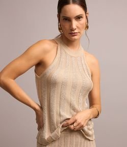 Blusa Sem Manga em Tricô Canelado e Fio Metalizado