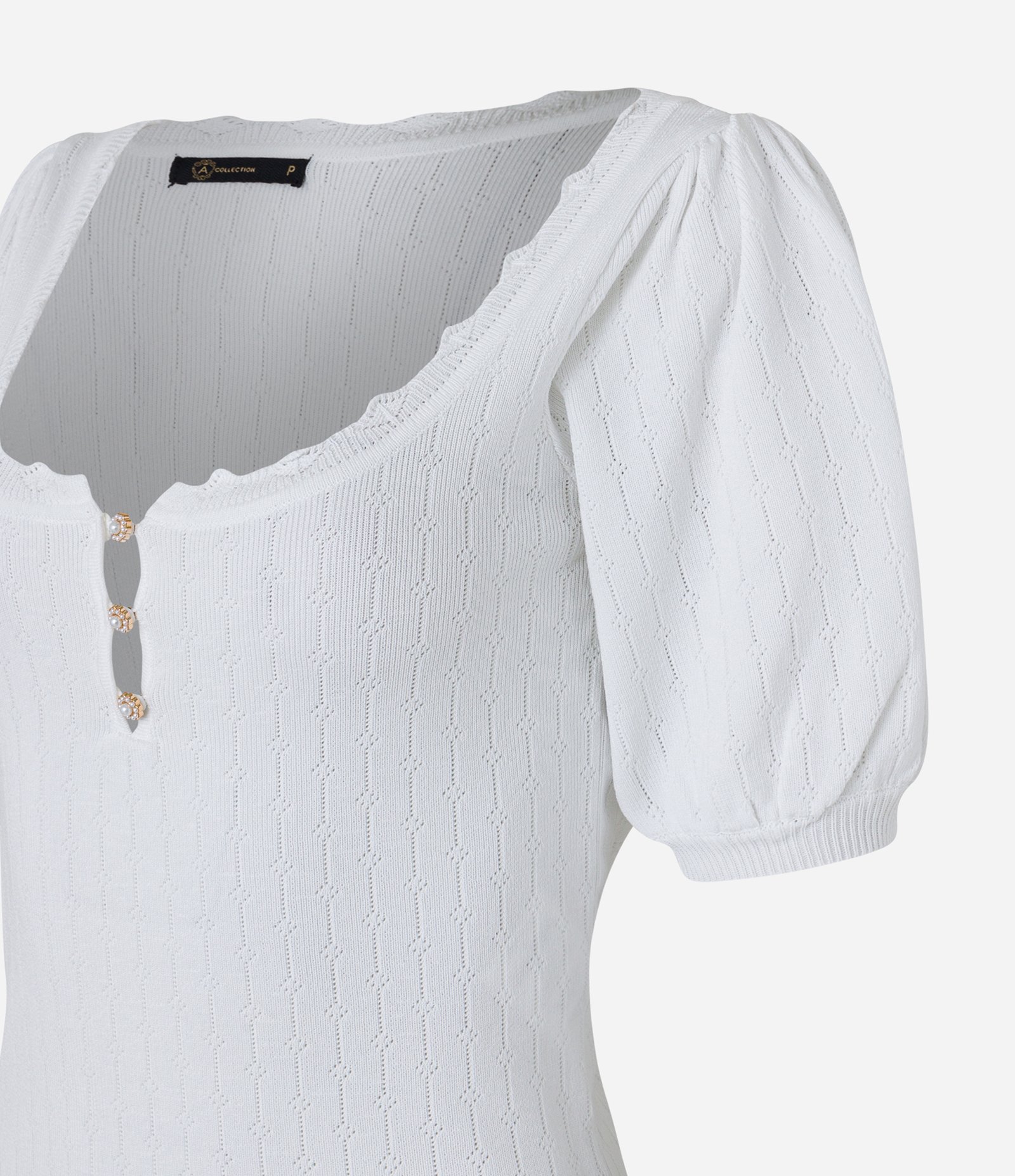 Blusa com Botões Diferenciados e Bicos de Efeito Crochê Branco 5