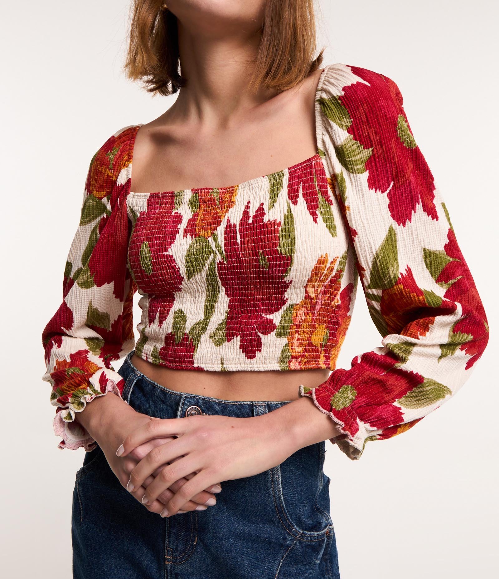 Blusa Cropped Texturizada com Lastex e Estampa Floral Branco 3