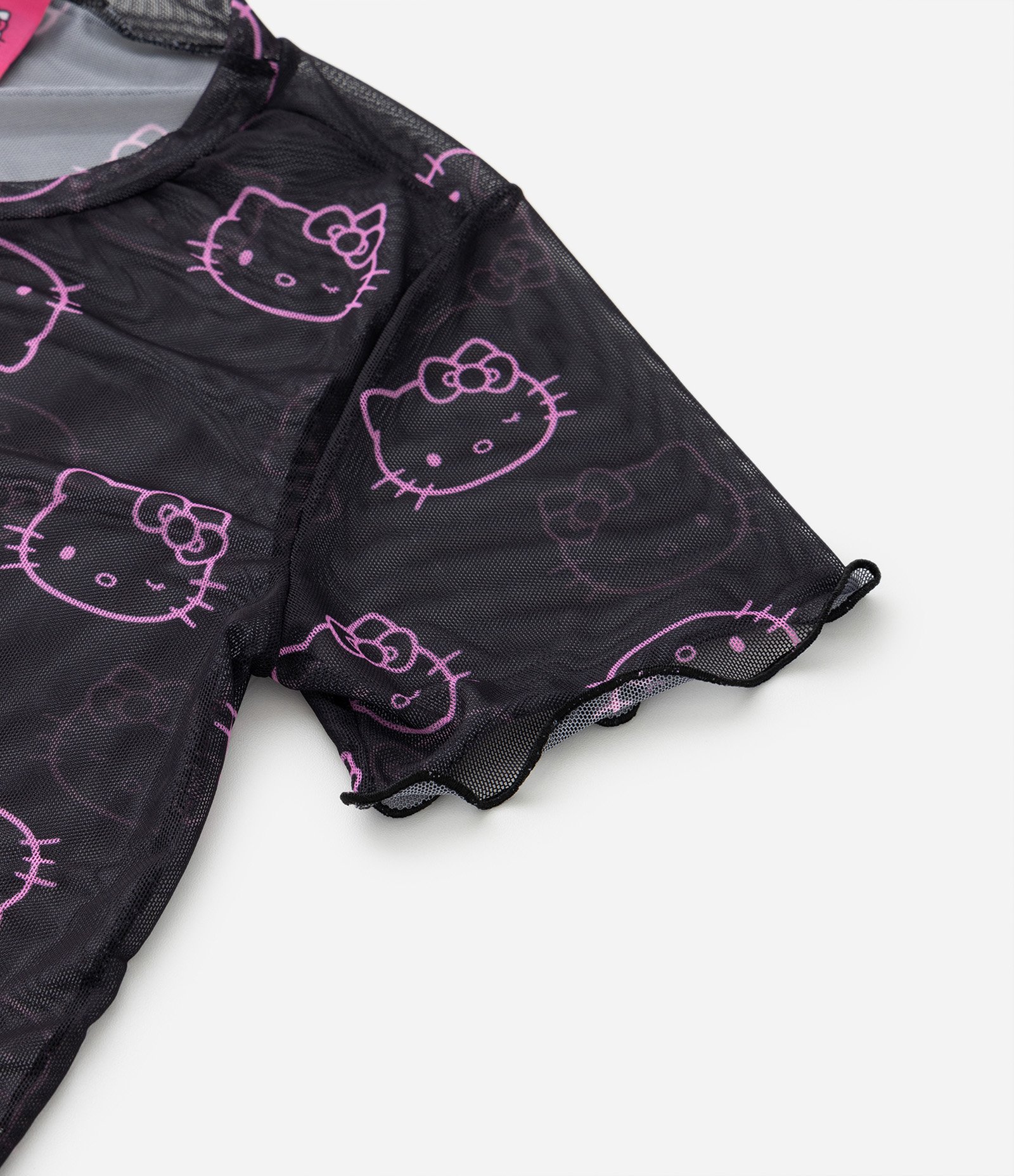 Camiseta Cropped Infantil em Tule com Estampa Hello Kitty - Tam 5 a 14 anos Preto 4