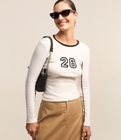 Blusa em Ribana com Bordado Número 28