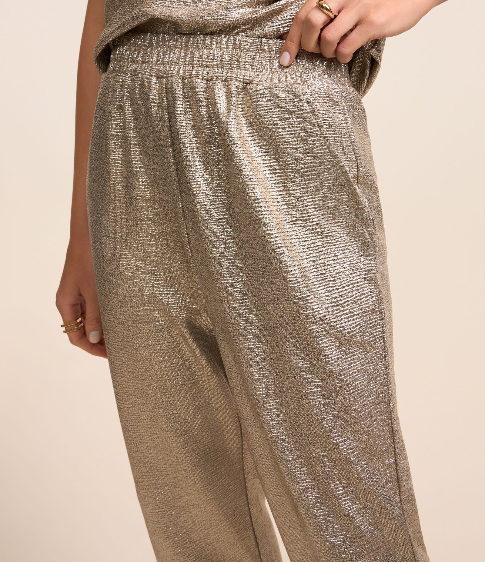 Calça Aladim com Elástico no Cós e Fio Metalizado Prata 4