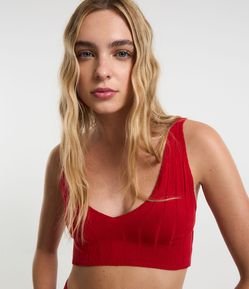 Blusa Cropped em Tricô com Detalhes em Linhas Horizontais
