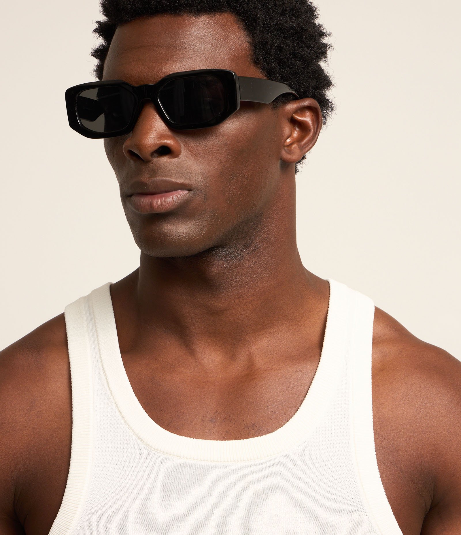 Regata Slim em Tricô com Textura Branco 3