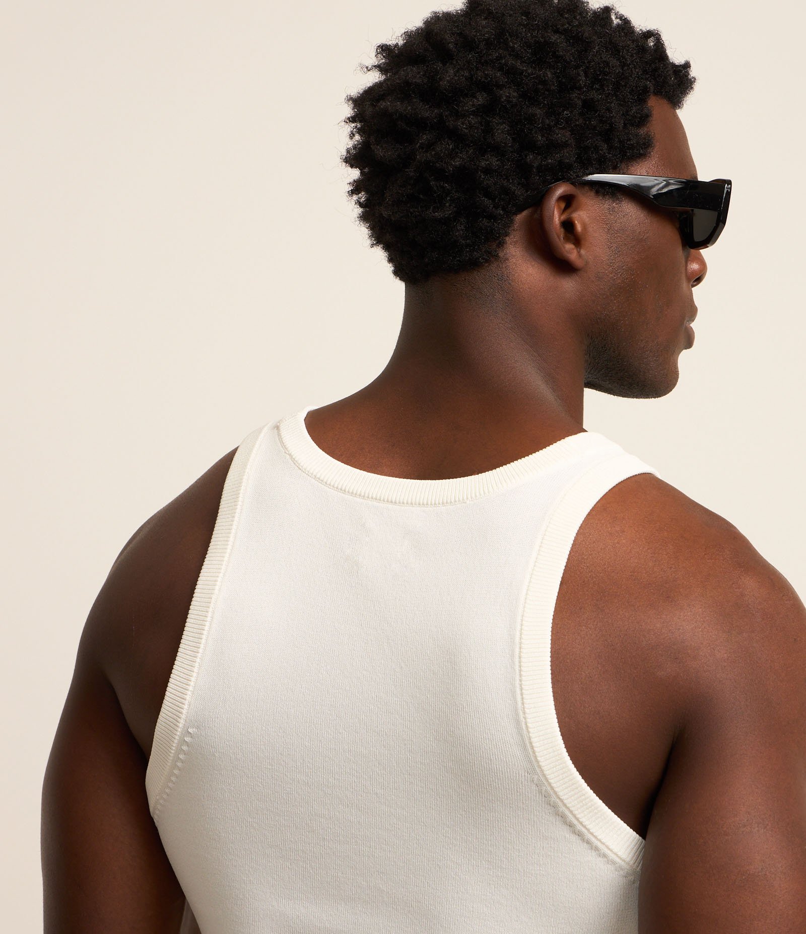 Regata Slim em Tricô com Textura Branco 4