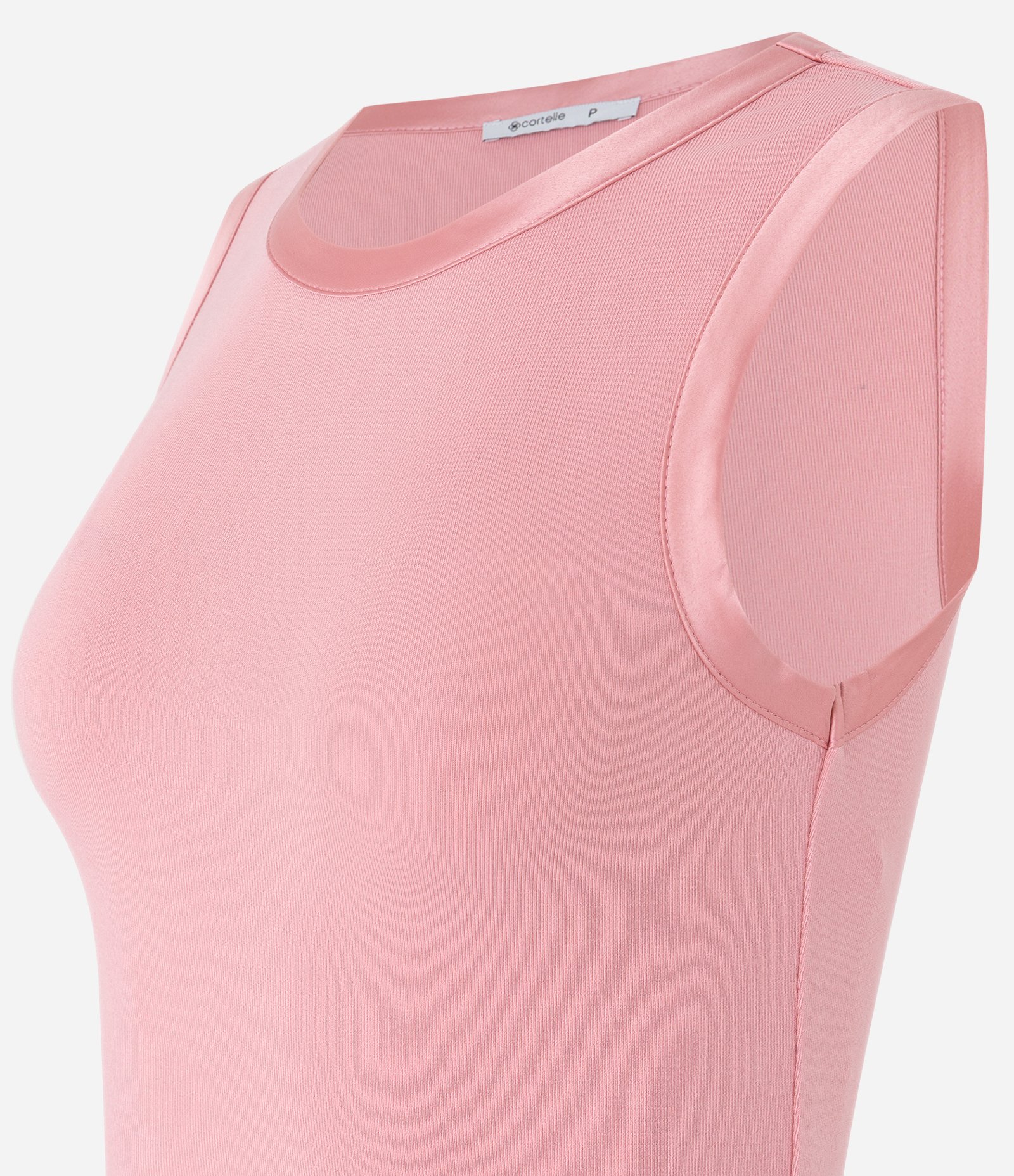 Blusa em Viscose com Cava Acetinada Rosa 2
