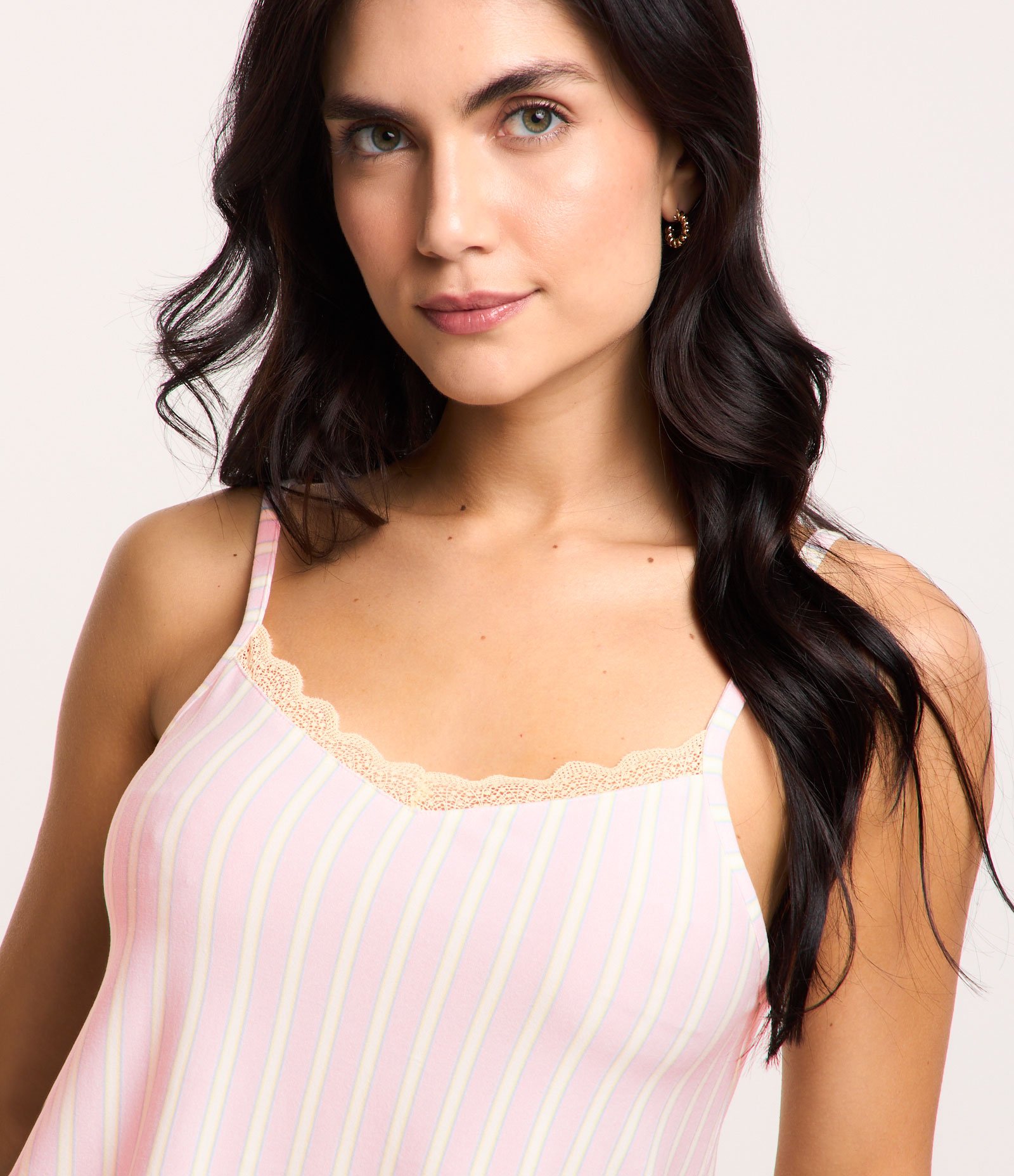 Blusa de Pijama Alcinhas com Renda no Decote e Estampa Listrada Rosa 3