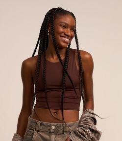 Regata em Microfibra com Decote Halter e Malha Geladinha