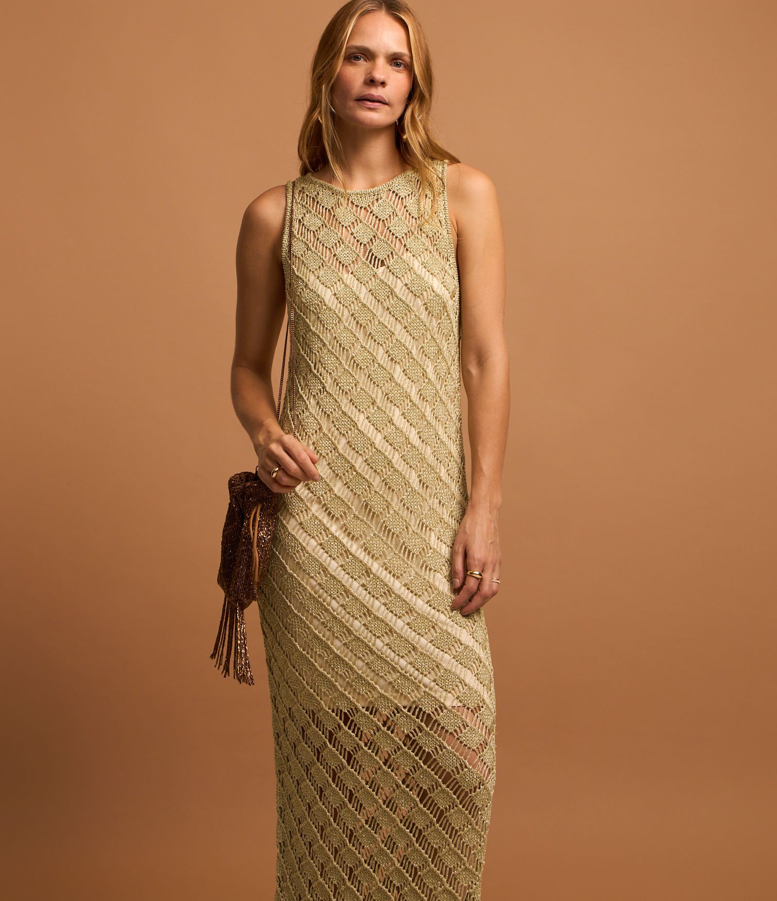 Vestido Midi em Tricô com Detalhes Texturizados Bege 1