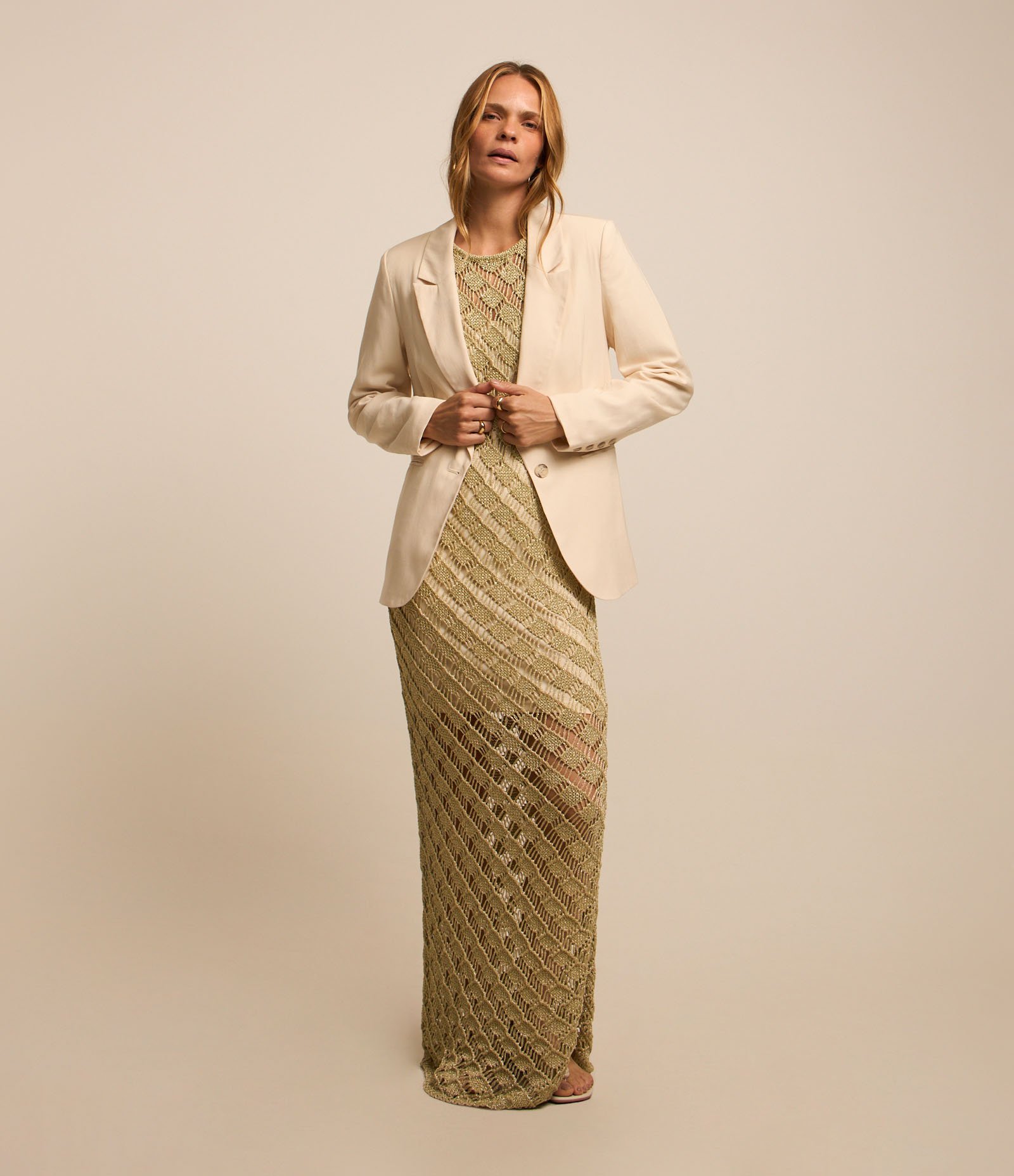 Vestido Midi em Tricô com Detalhes Texturizados Bege 6