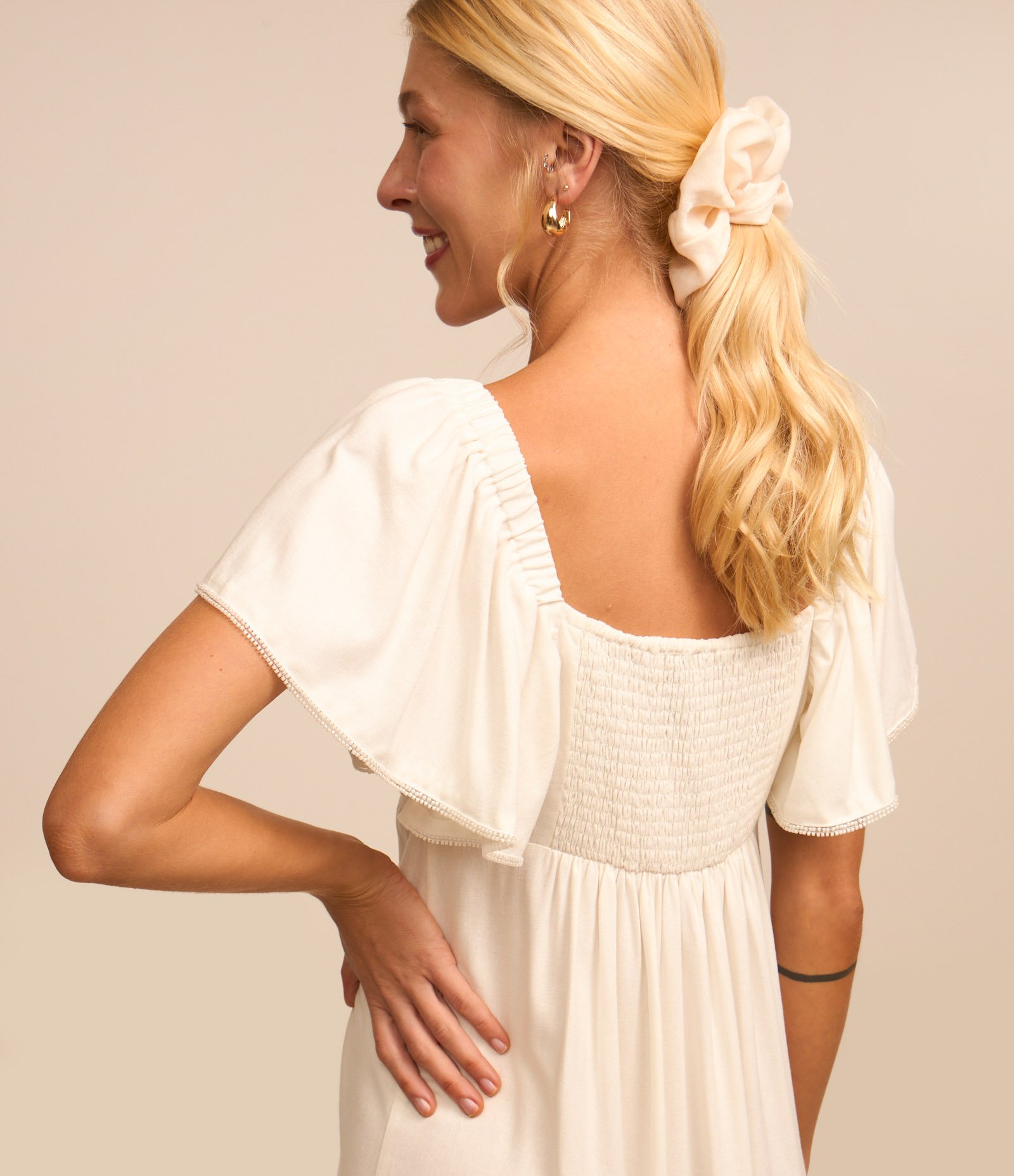 Vestido New Midi em Linho com Babados e Miçangas Branco Neve 4