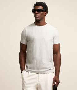 Camiseta Muscle com Textura de Listras