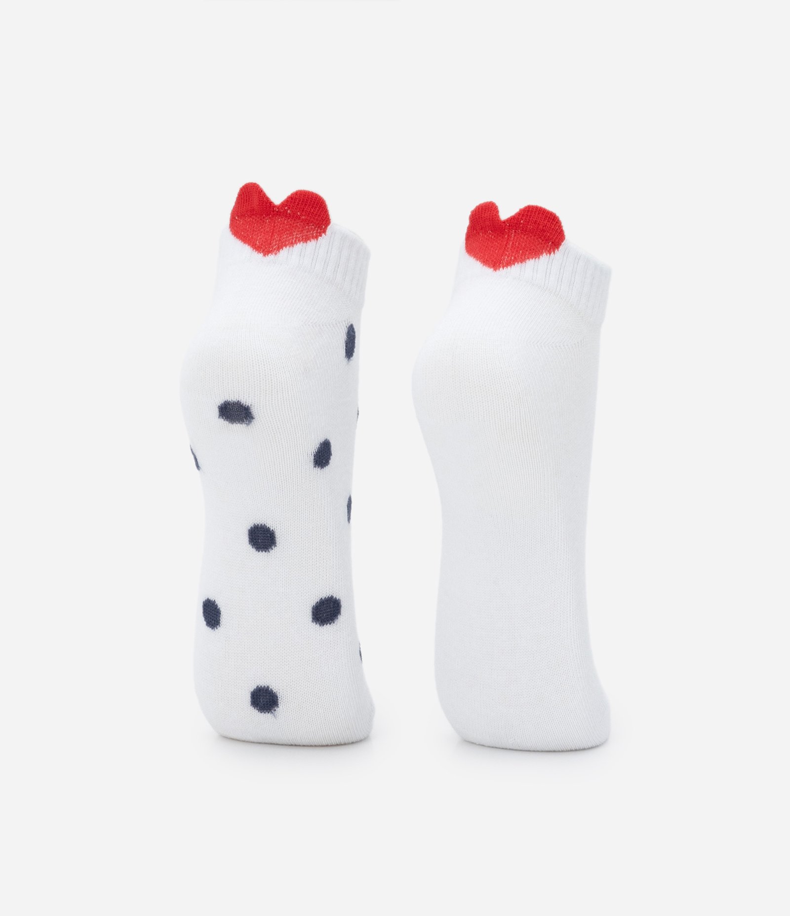Kit 02 Meias Cano Médio em Algodão com Detalhe Coração Branco 3