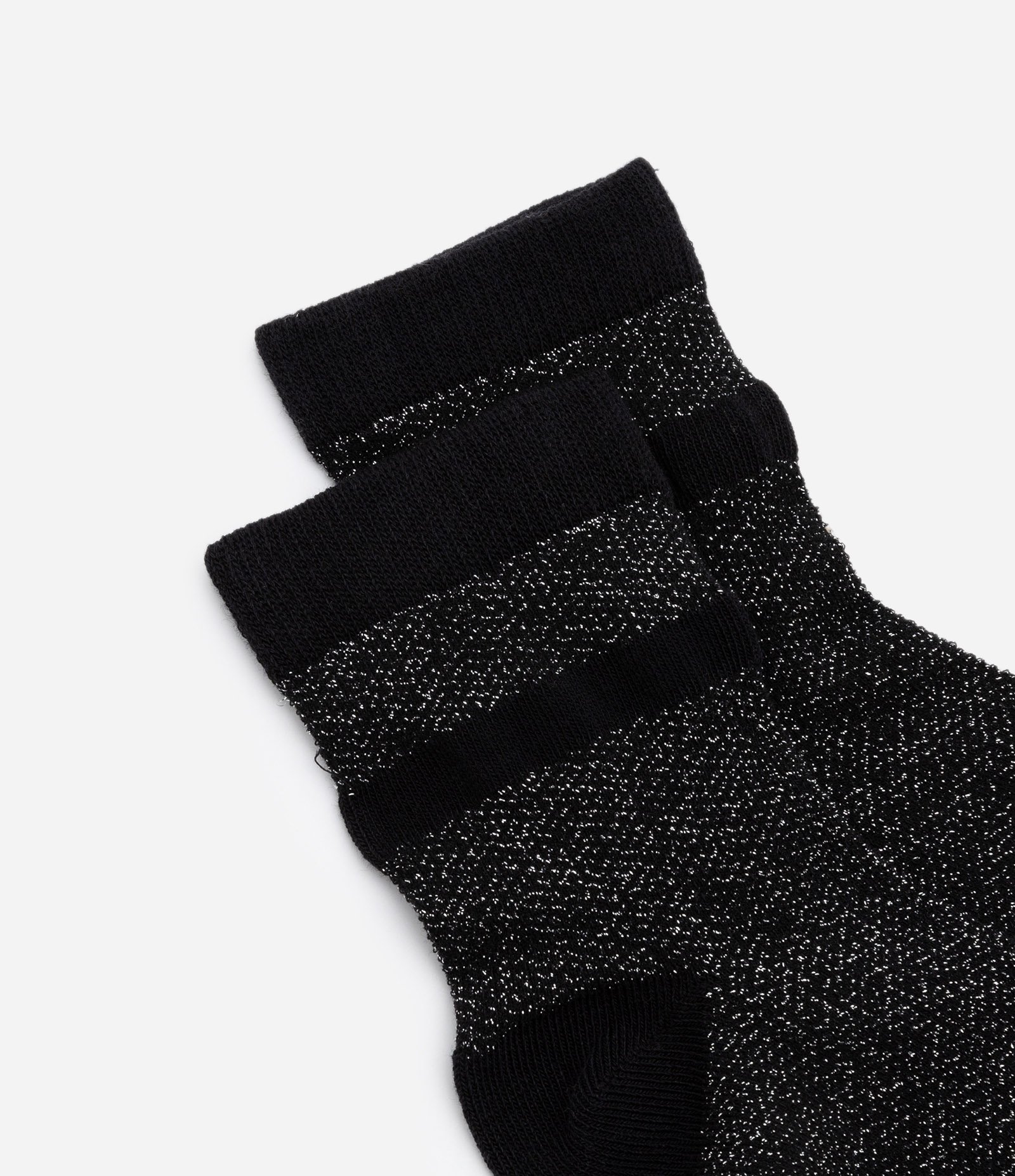 Meia Cano Alto Seamless com Detalhe de Fio Metalizado Preto 4