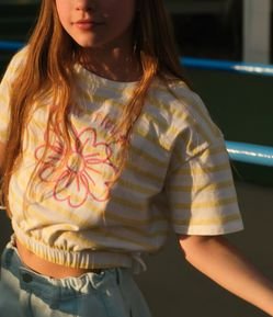 Blusa Infantil Listrada com Bordado de Flor e Lacinhos na Barra - Tam 5 a 14 Anos