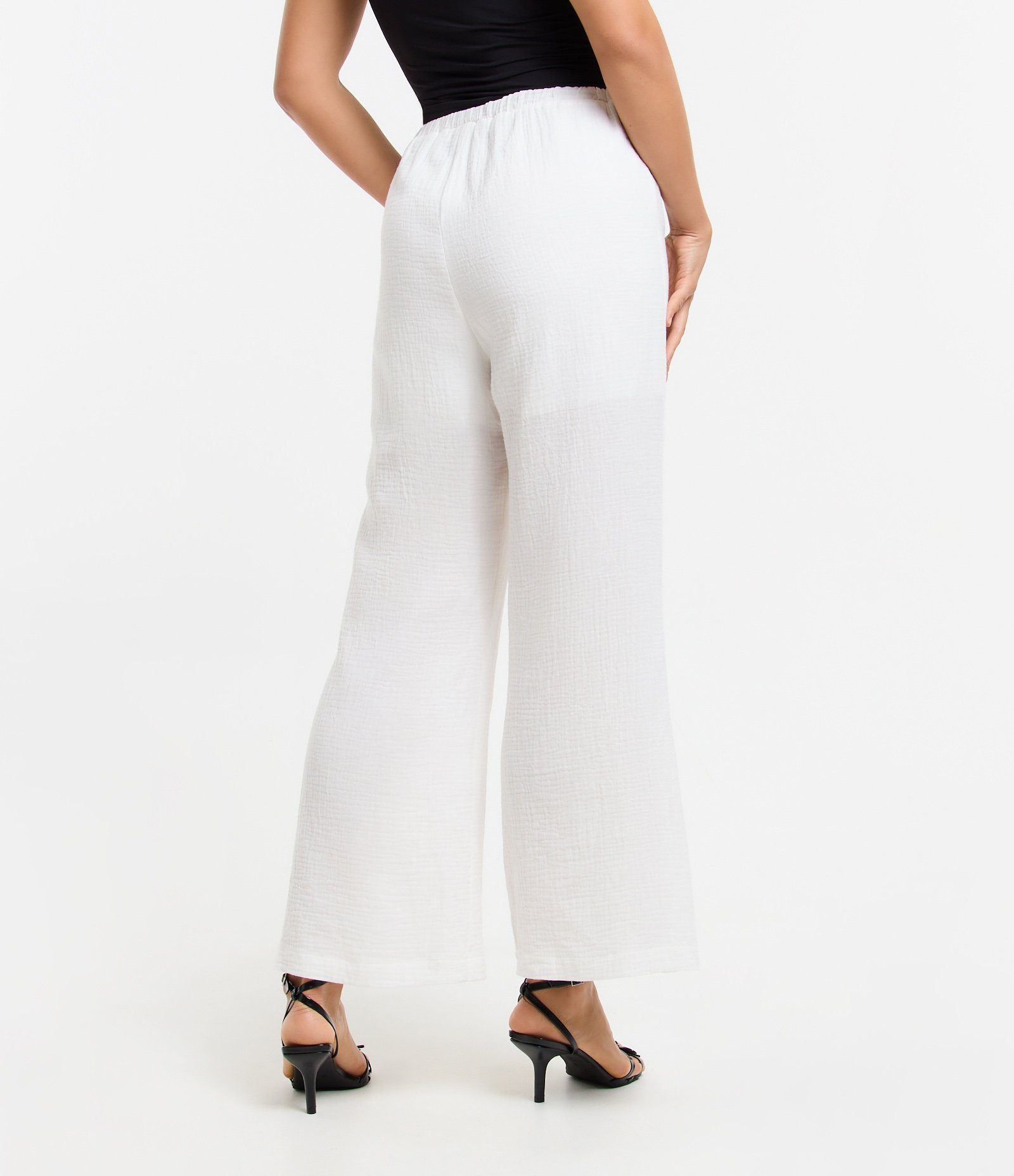 Calça Fluída Texturizada em Algodão com Cós Elástico Branco 3