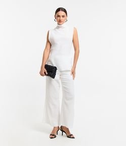 Calça Fluída Texturizada em Algodão com Cós Elástico