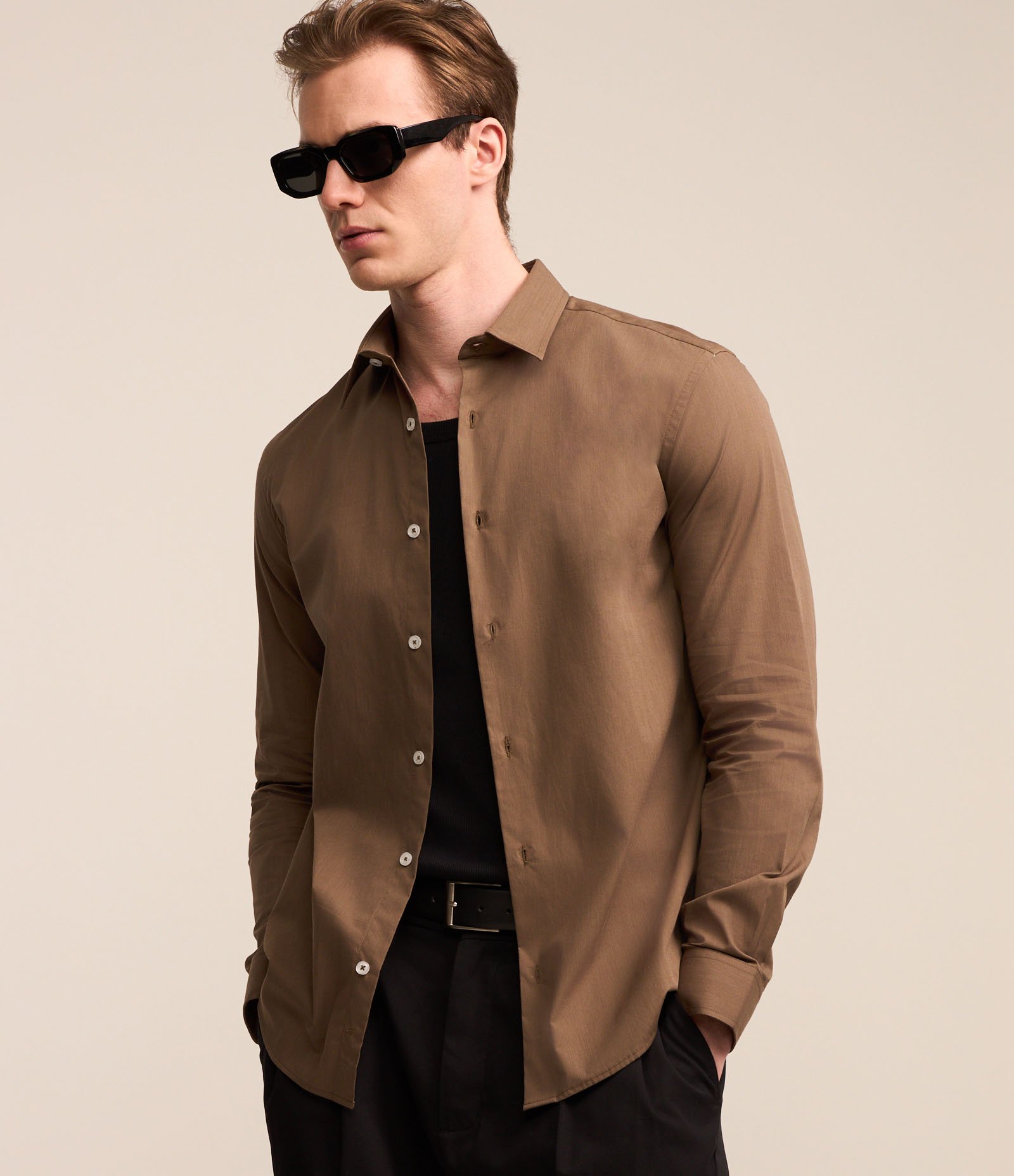 Camisa Regular em Algodão com Manga Longa Marrom 1