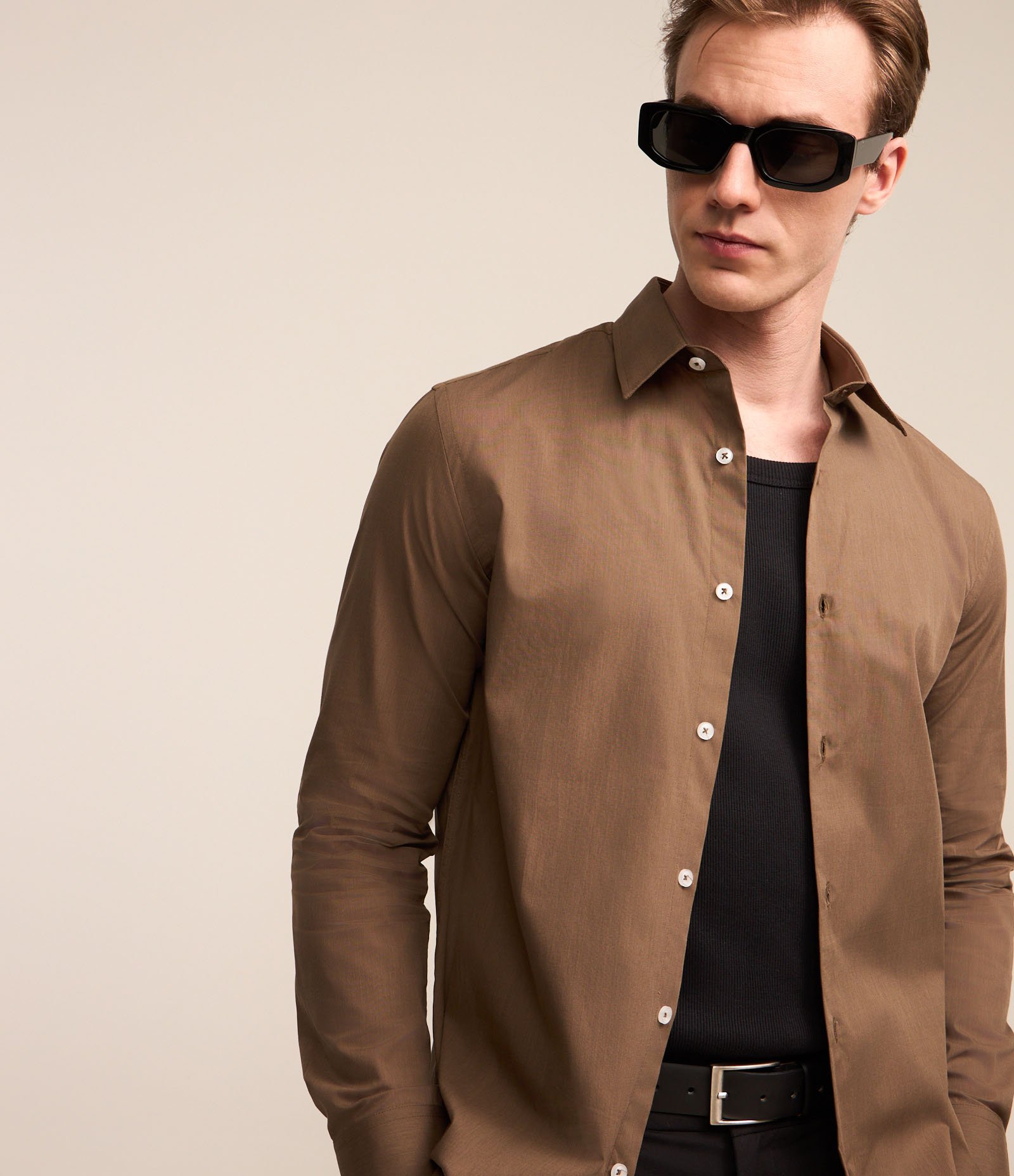 Camisa Regular em Algodão com Manga Longa Marrom 3