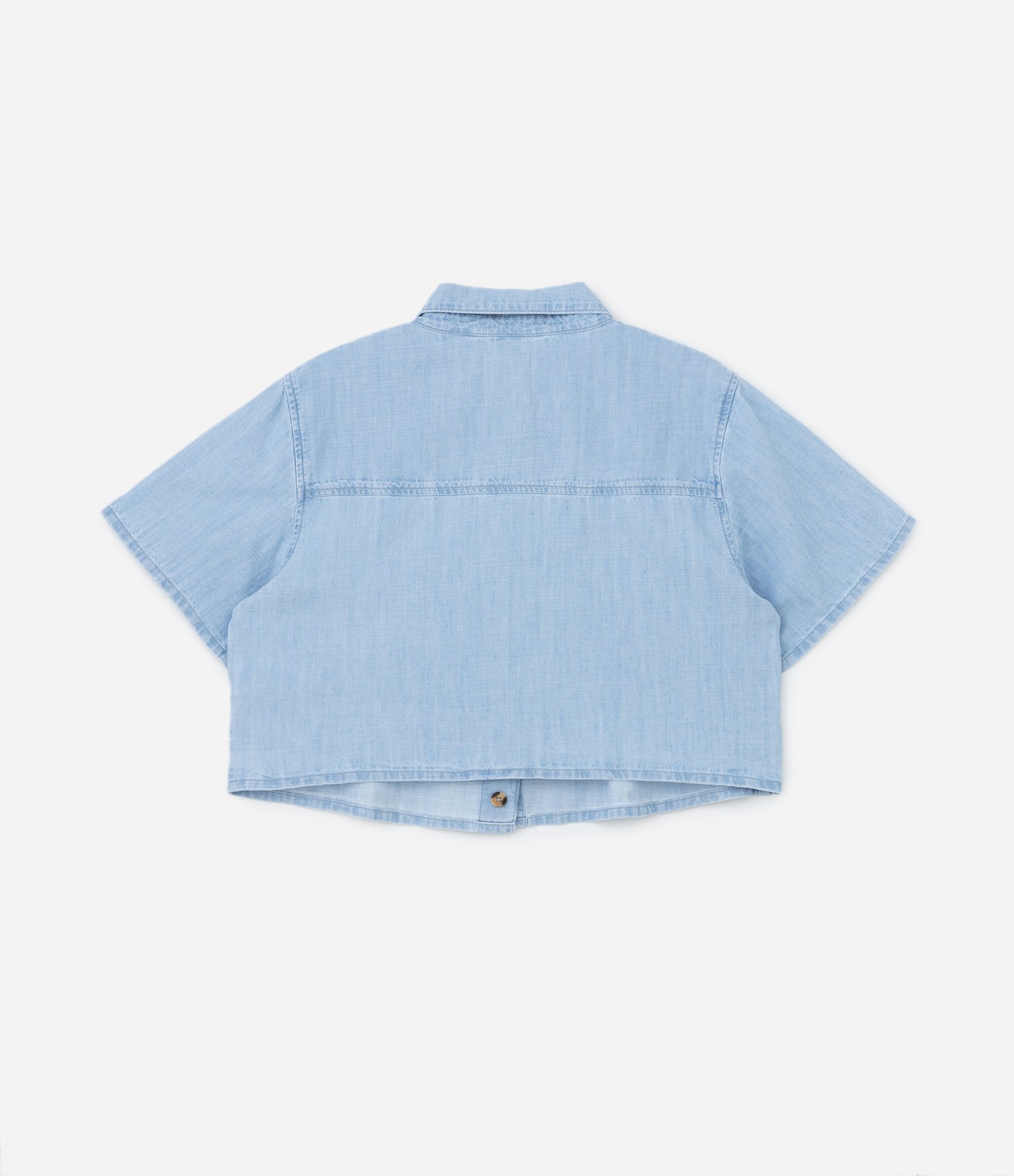 Camisa Cropped em Jeans Leve com Bolso Curve & Plus Size Azul 6
