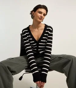 Cardigan Curto em Tricô Listrado com Botões