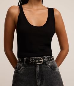 Cinto Médio em PU com Detalhes de Passantes Ilhós Metalizados