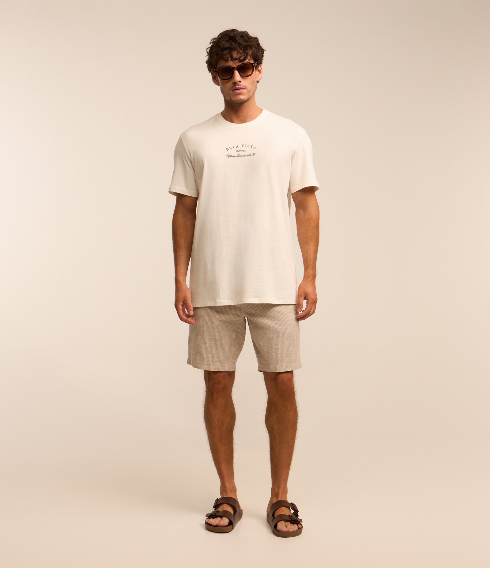 Camiseta em Algodão com Estampa Lettering Branco 2