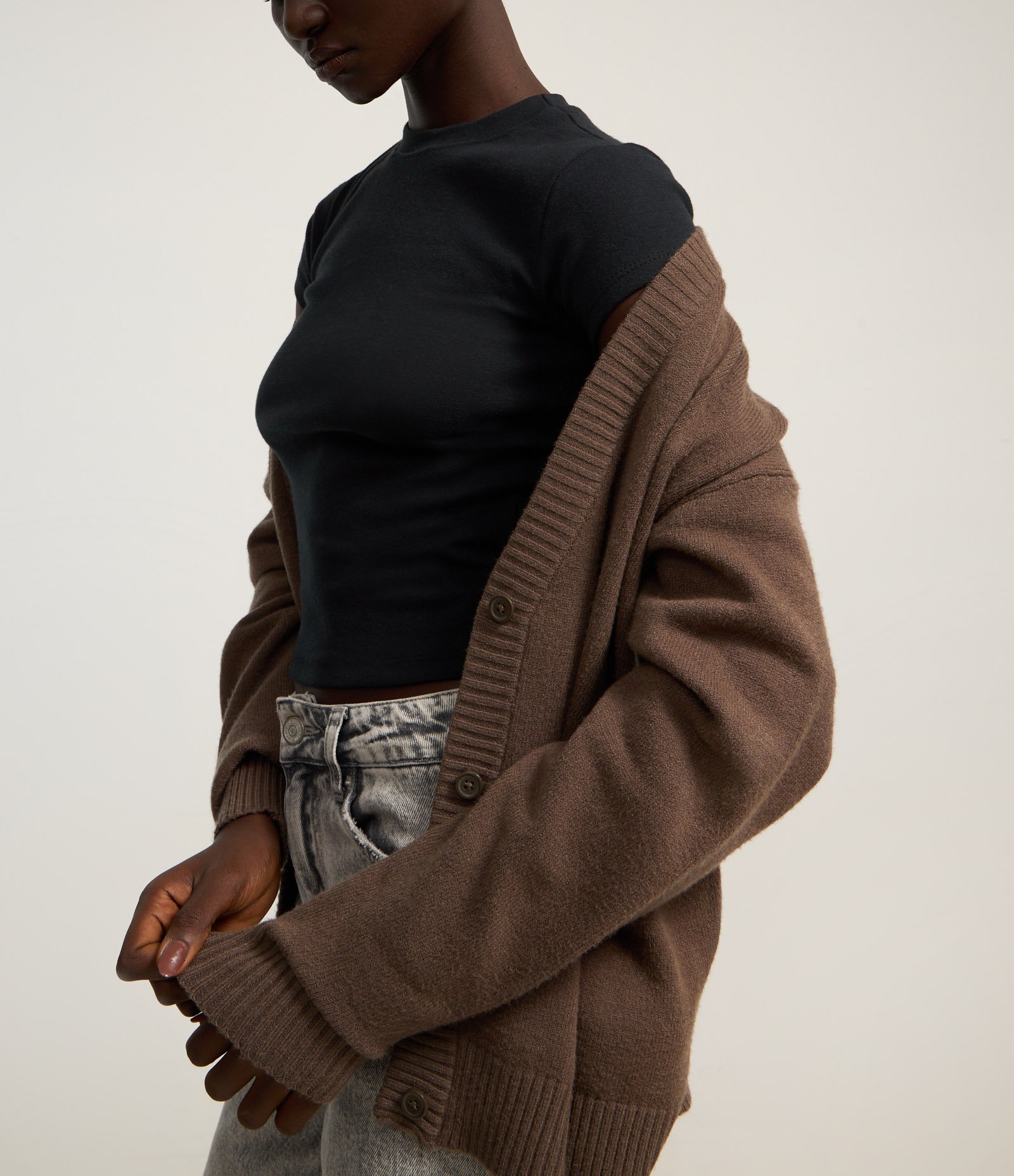 Cardigan Curto em Tricô com Botões 4