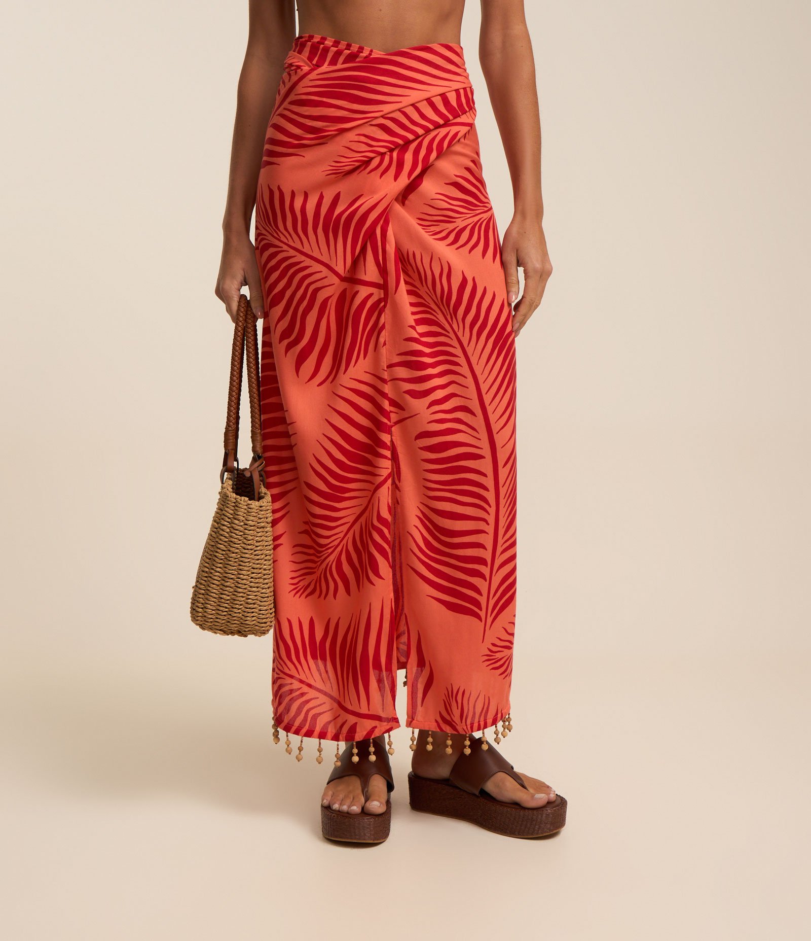 Saída de Praia Saia em Viscose com Multi Amarrações e Estampa Folhas Laranja/Vermelho 2