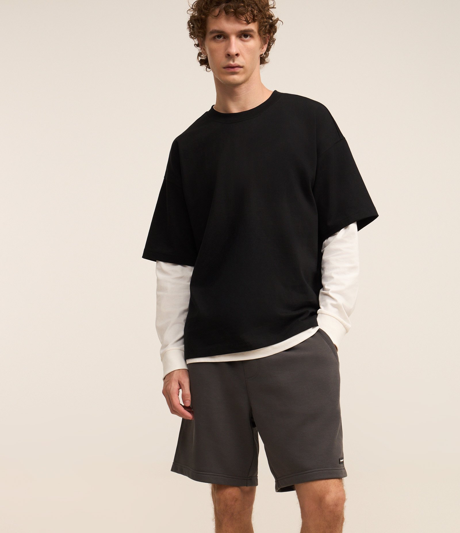 Bermuda Básica em Moletom com Cós Elástico Cinza Escuro 3