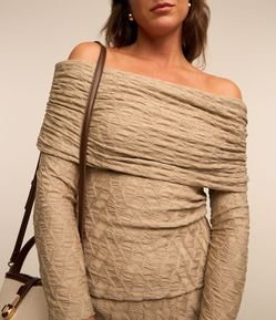 Blusa Ombro a Ombro Ajustada em Tecido Texturizado