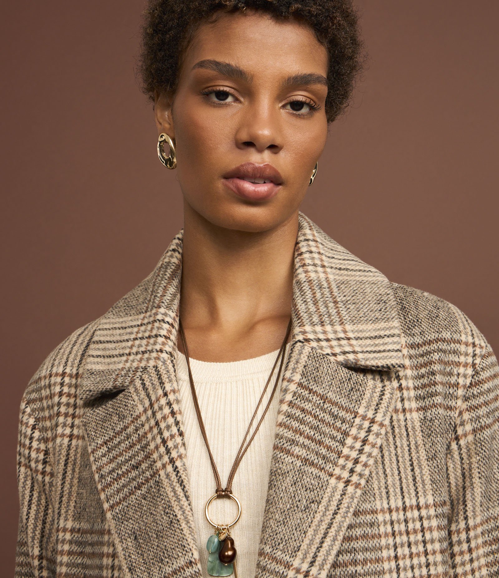 Casaco Trench Coat em Polivelour Xadrez Marrom 2